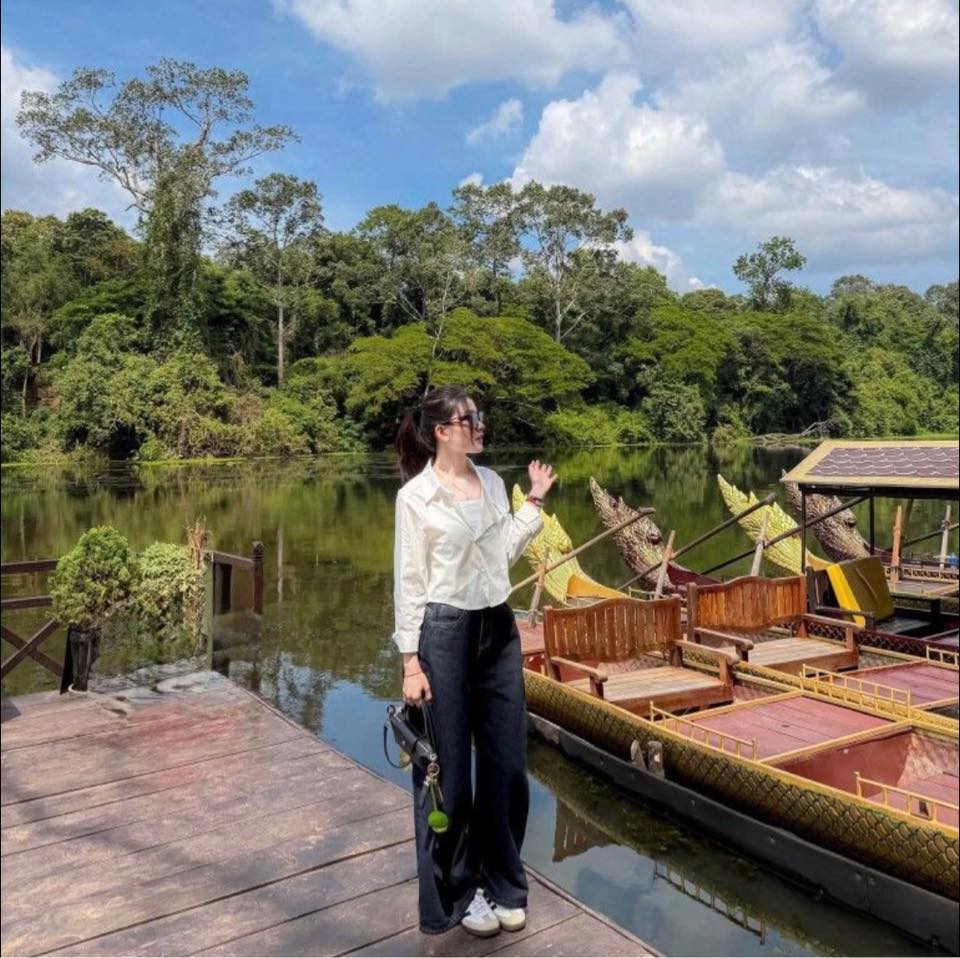 Avatar môi giới