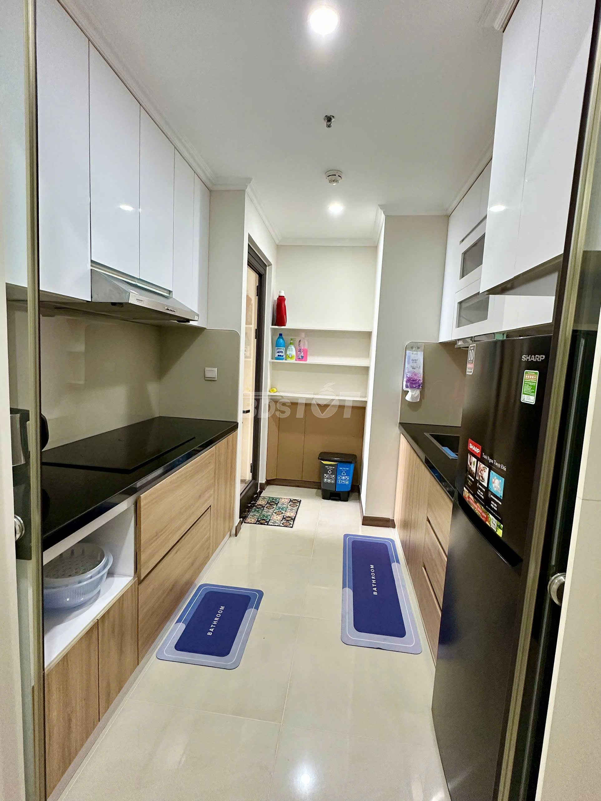Bếp căn hộ hà đô centrosa 2 phòng ngủ cho thuê ngắn hạn theo ngày tuần