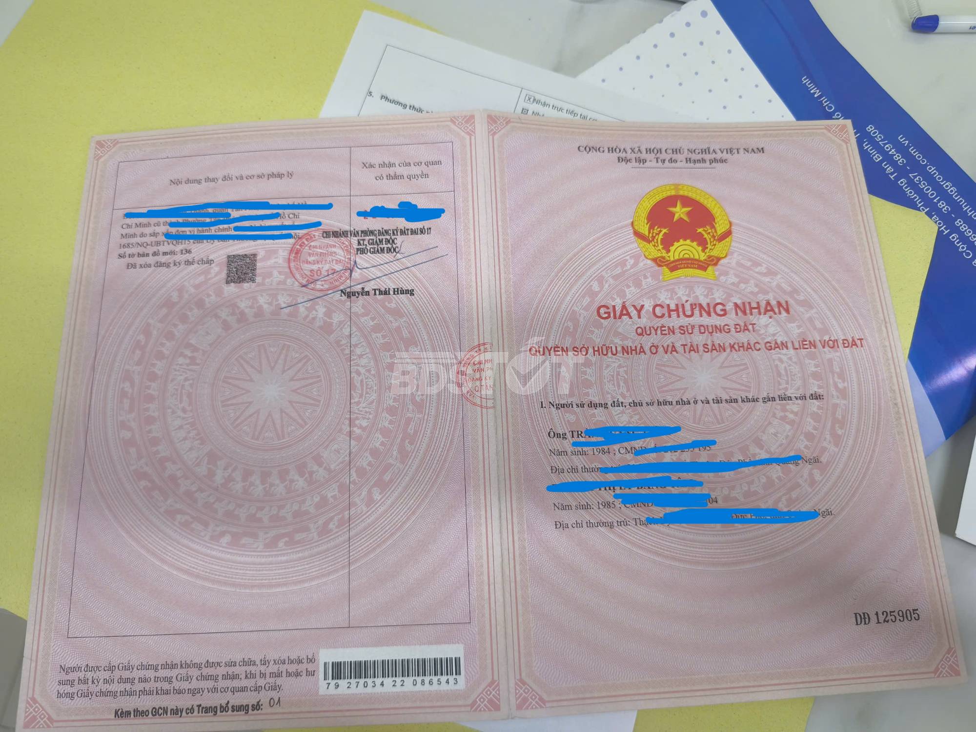 Giấy chứng nhận quyền sử dụng đất, quyền sở hữu nhà ở và tài sản gắn liền trên đất của căn hộ chung cư 2 phòng ngủ, 86m2, nội thất đầy đủ bán tại Valeo Đầm Sen