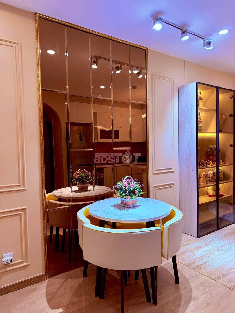 Sảnh chờ tại Emerald Precinct, Celadon City