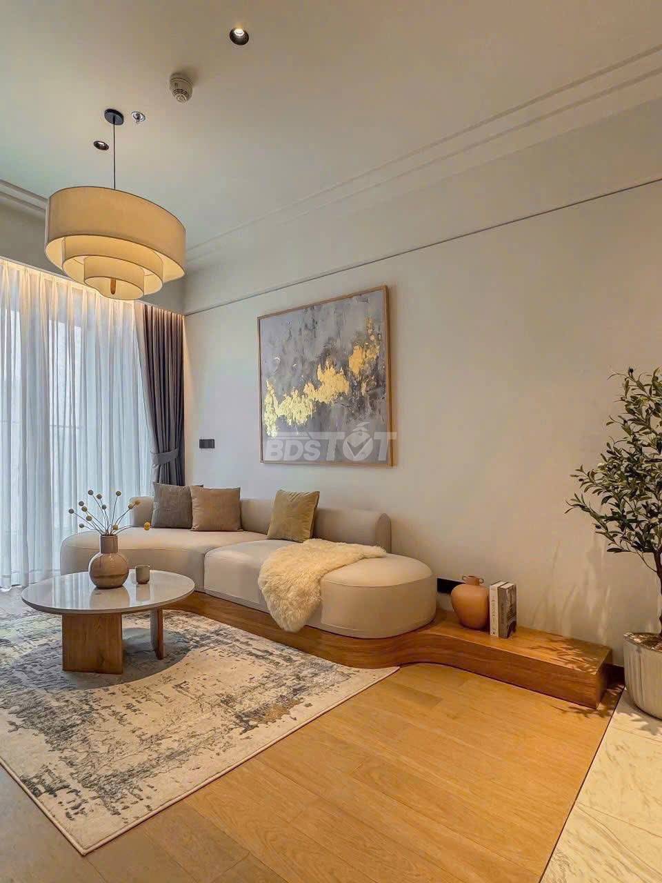 Phòng khách của căn hộ chung cư tại Richstar 1, Richstar Residence