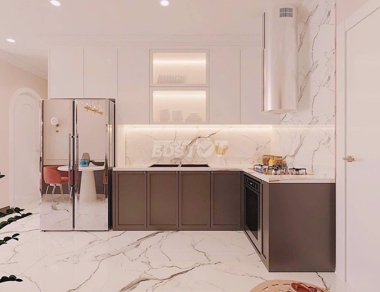 Khu bếp với tủ bếp trên và tủ bếp dưới của căn hộ chung cư 2 phòng ngủ 53m2 bán tại Richstar 2, Richstar Residence