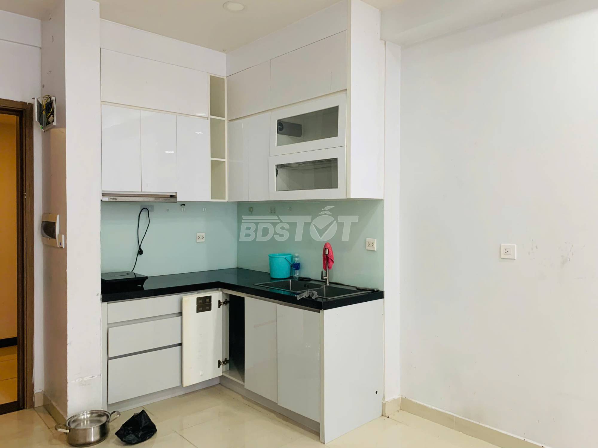 Khu bếp của căn hộ chung cư bán tại Richstar Residence