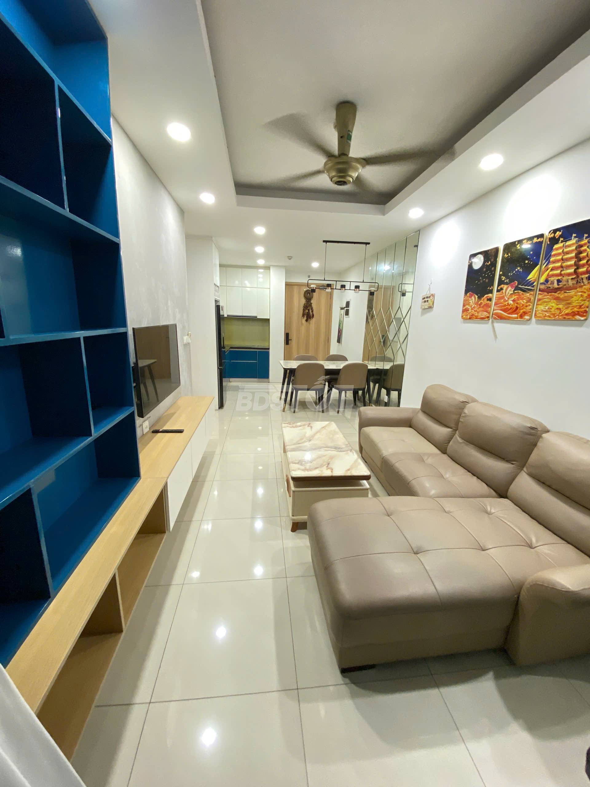 Phòng khách của căn hộ chung cư 2 phòng ngủ, 66m2, nội thất đầy đủ cho thuê tại Celadon City