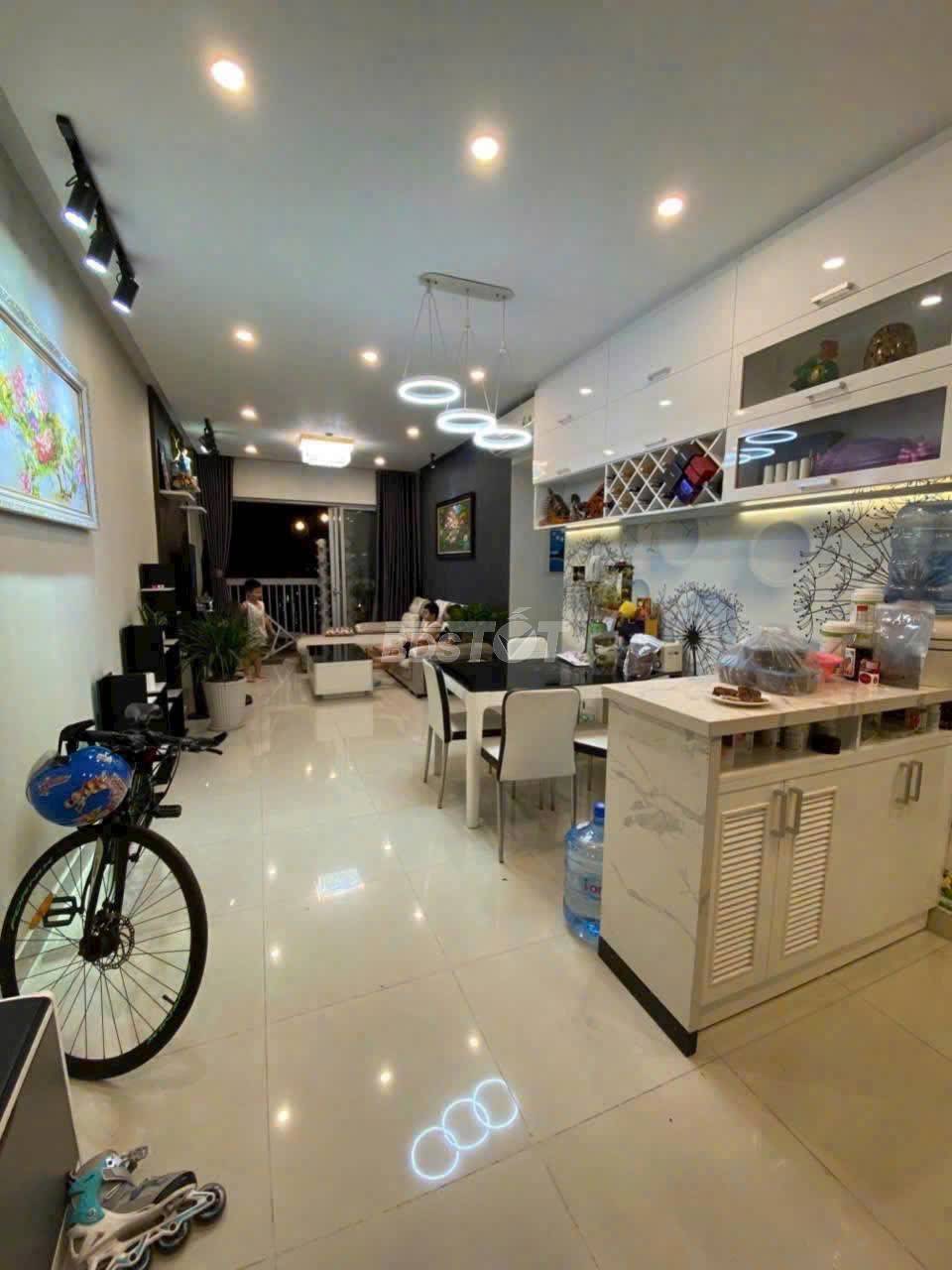 phòng khách căn hộ chung cư ruby celadon city 3 phòng ngủ 84m full nội thất bán