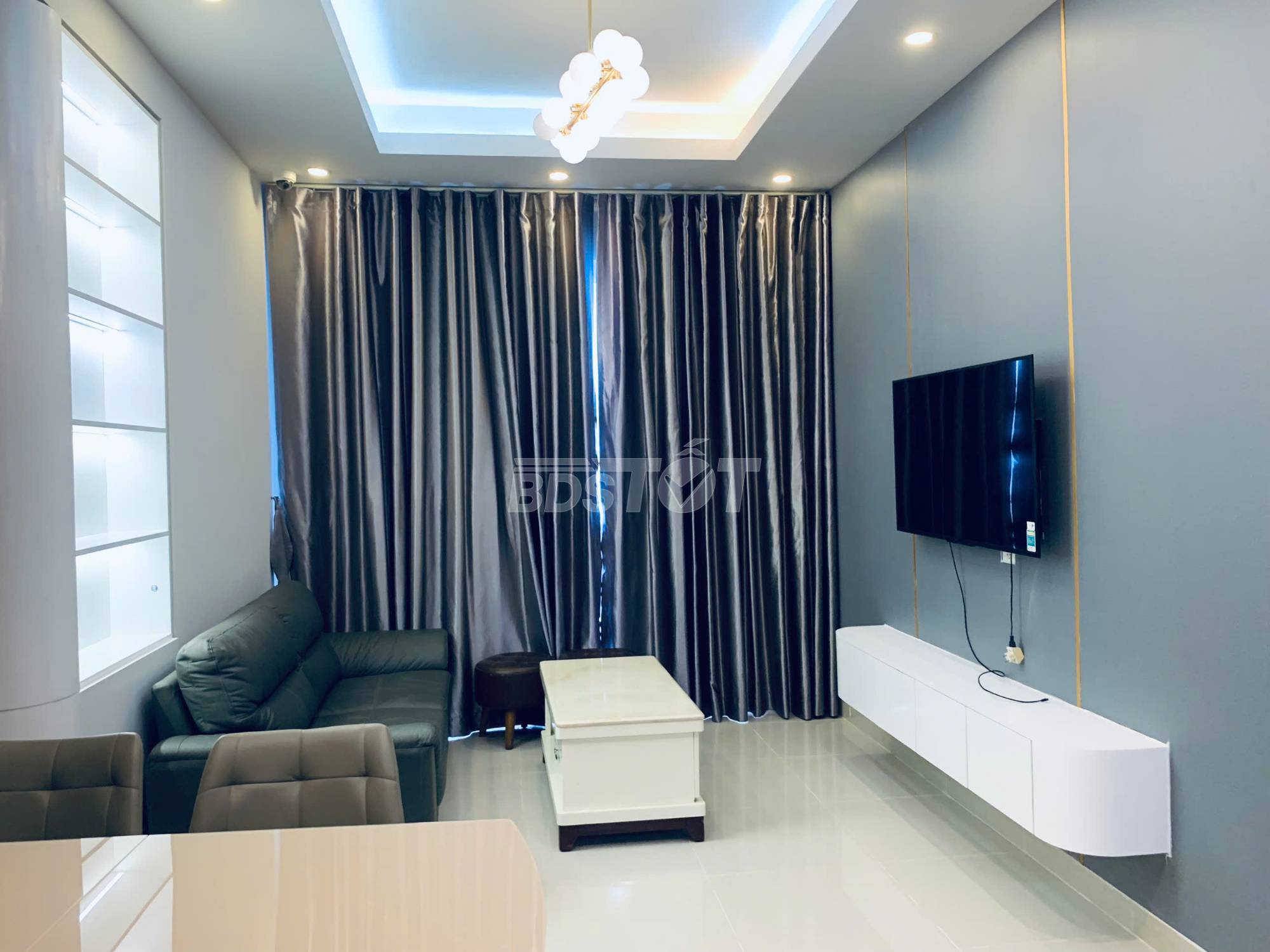 Phòng khách của căn hộ chung cư 3 phòng ngủ, 84m2, bán tại Richstar Residence