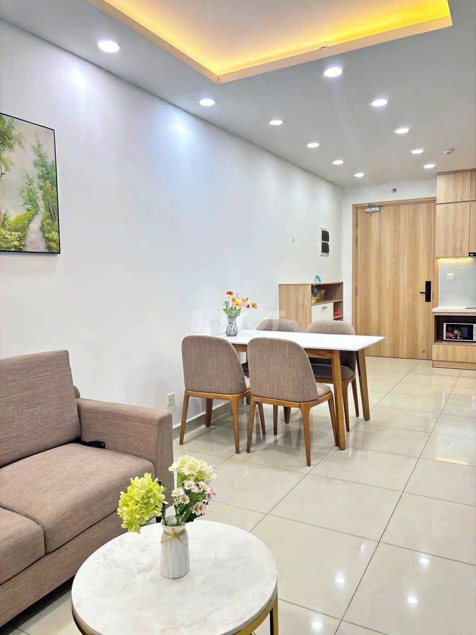 Phòng khách full nội thất của căn hộ chung cư tại Richstar 1, Richstar Residence