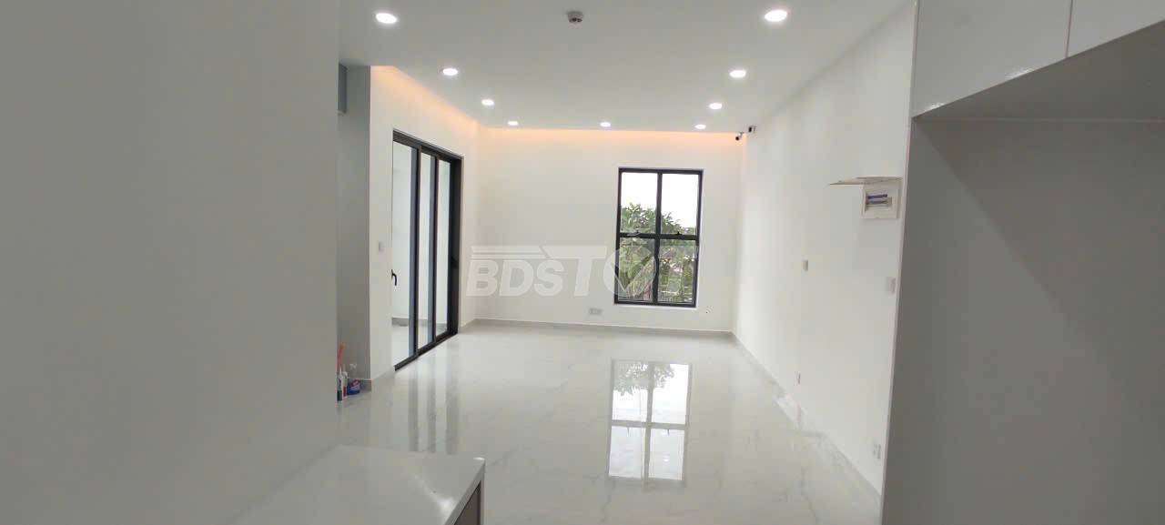Phòng khách của căn hộ chung cư 3 phòng ngủ, 103m2, nội thất đầy đủ cho thuê tại Celadon City