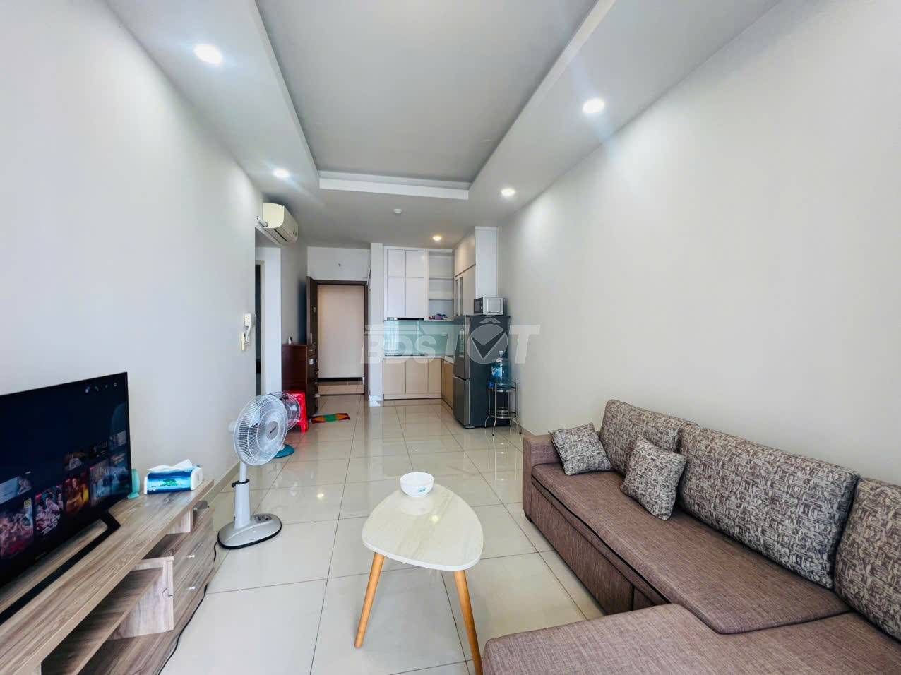 Phòng khách của căn hộ chung cư 2 phòng ngủ, 65m2, bán tại Richstar Residence