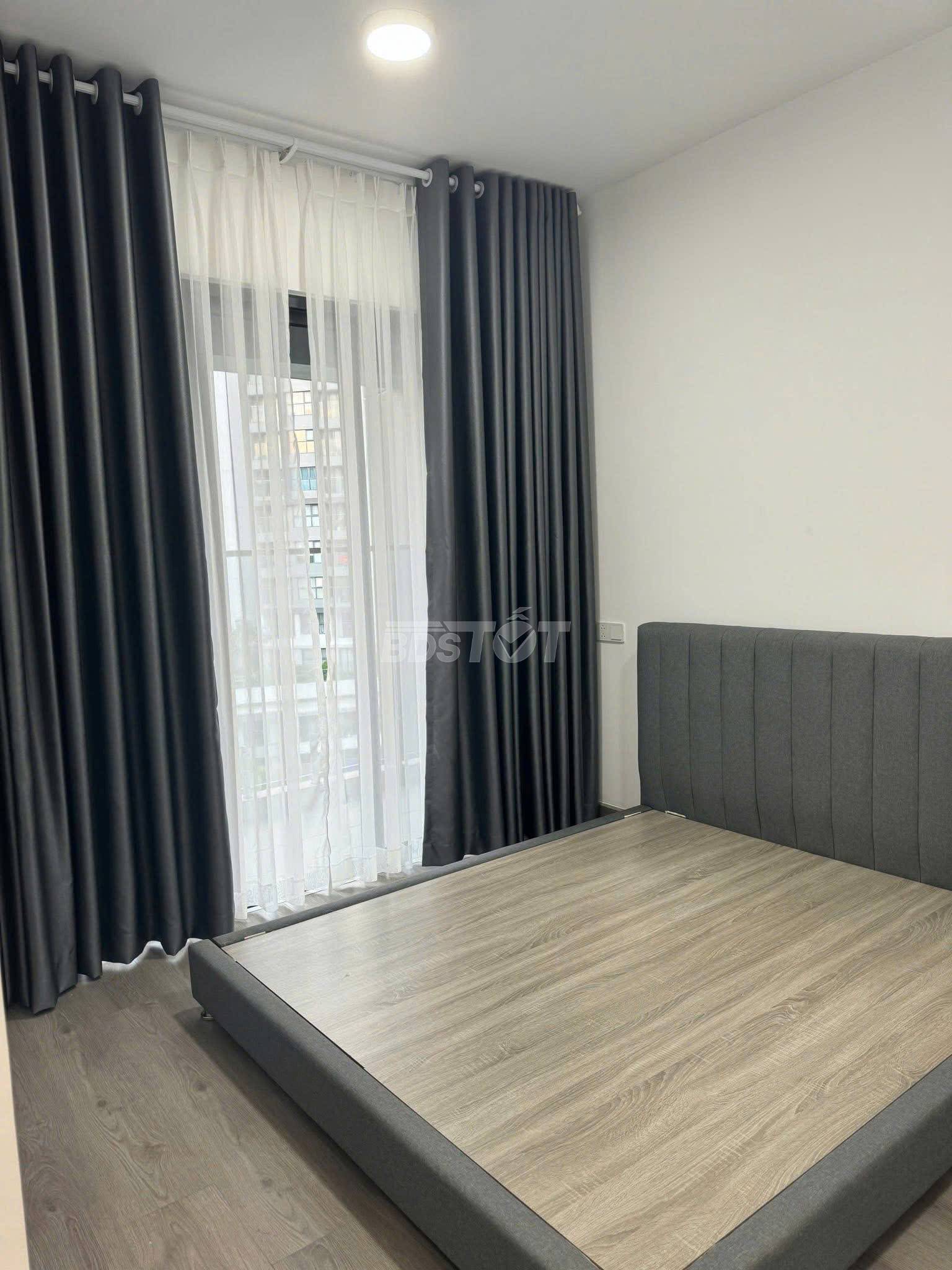 Phòng ngủ của căn hộ chung cư 2 phòng ngủ, 85m2, nội thất đầy đủ cho thuê tại Celadon City
