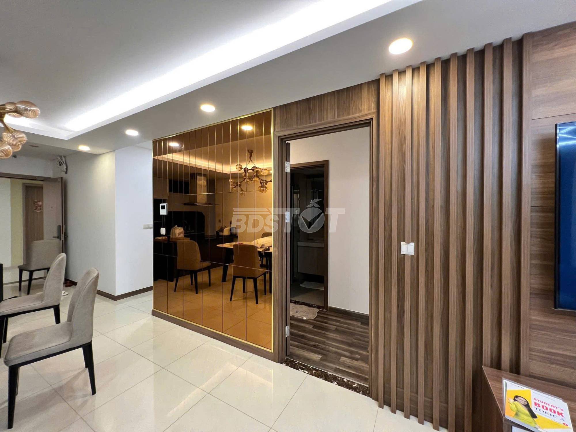 Phòng ngủ của căn hộ chung cư tại Chung cư cao tầng, Hà Đô Centrosa Garden