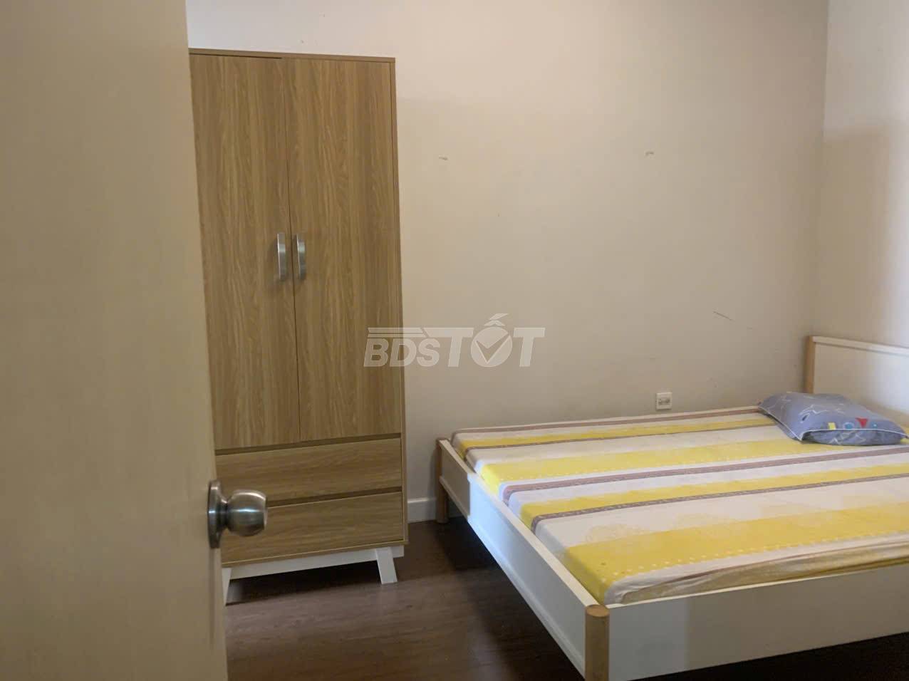 Phòng ngủ có cửa sổ của căn hộ chung cư 2 phòng ngủ 65m2 nội thất đầy đủ bán tại Richstar 1, Richstar Residence