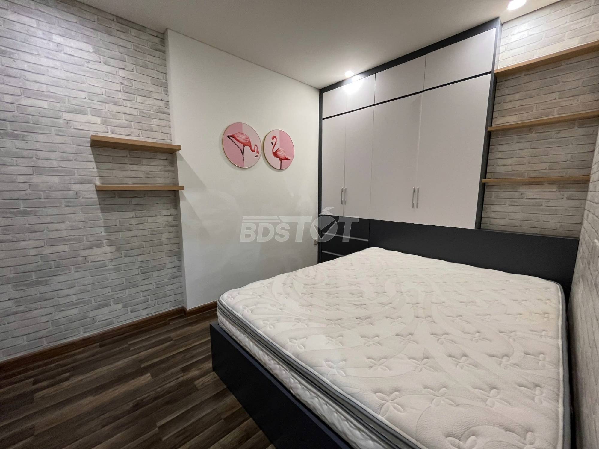 Phòng ngủ master của căn hộ chung cư 2 phòng ngủ, 86m2, nội thất đầy đủ cho thuê tại Hà Đô Centrosa Garden