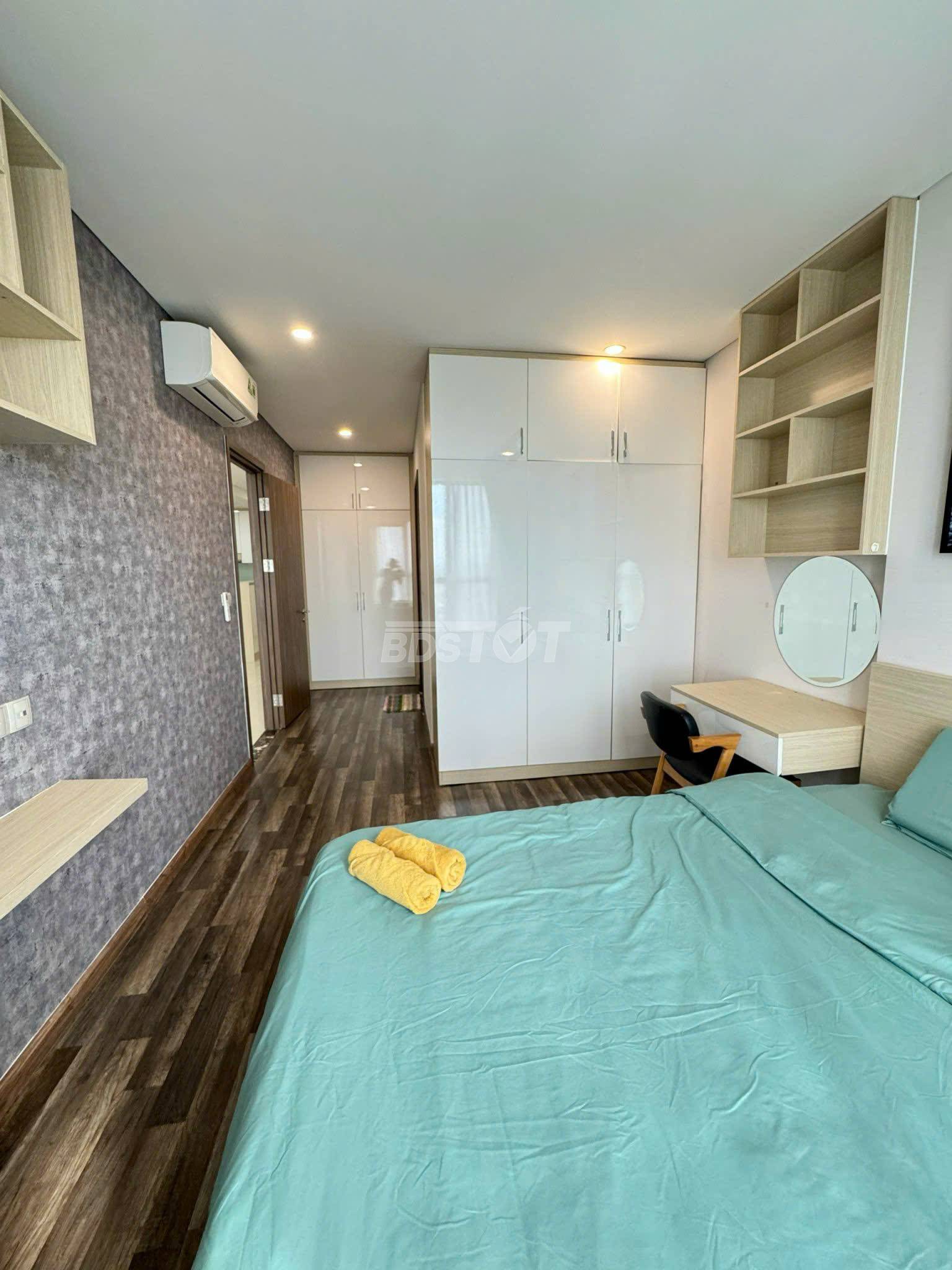 Phòng ngủ master của căn hộ chung cư 2 phòng ngủ, 87m2, nội thất đầy đủ bán tại Hà Đô Centrosa Garden