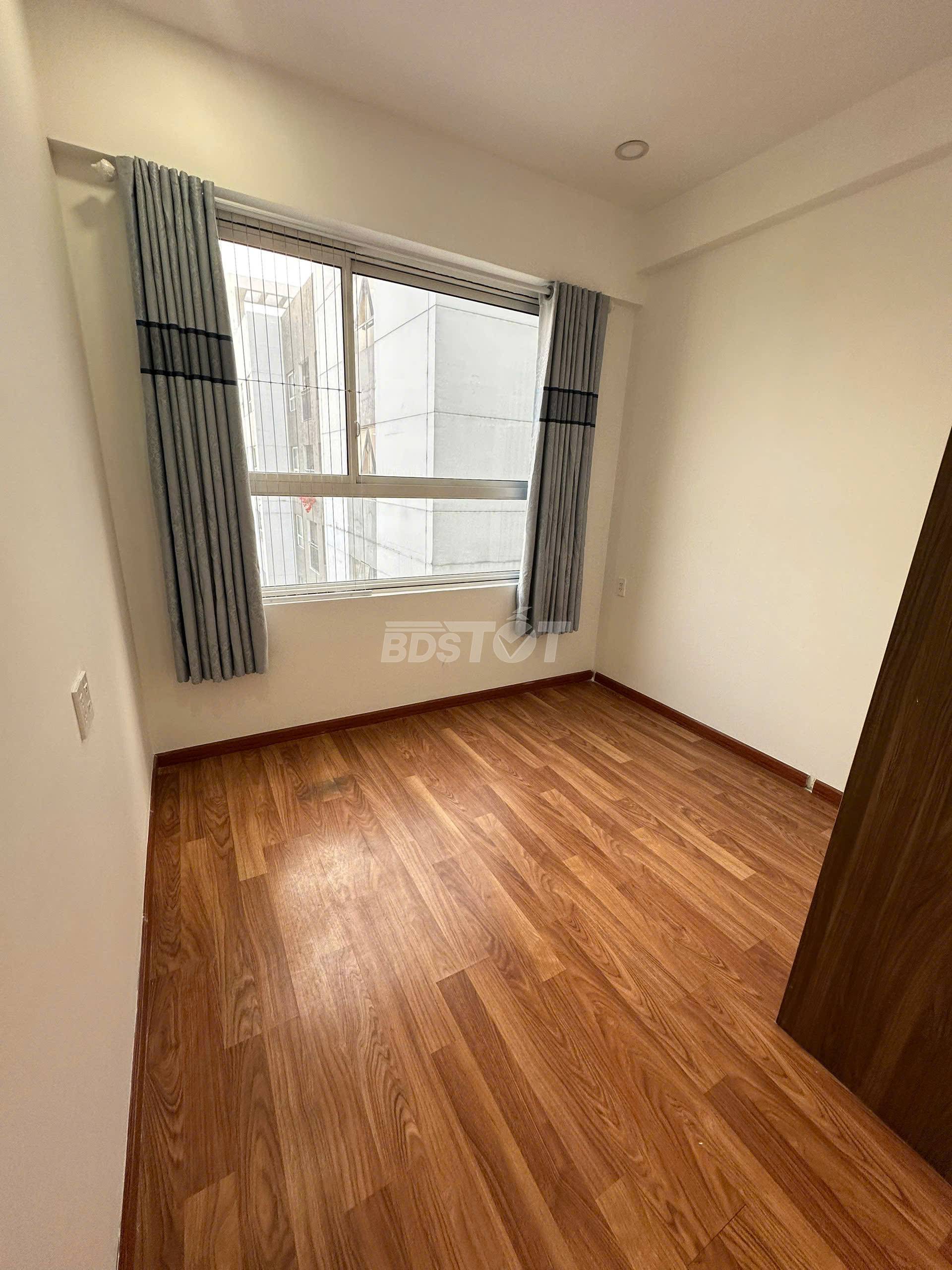Phòng ngủ master của căn hộ chung cư 2 phòng ngủ, 65m2, bán tại Richstar Residence