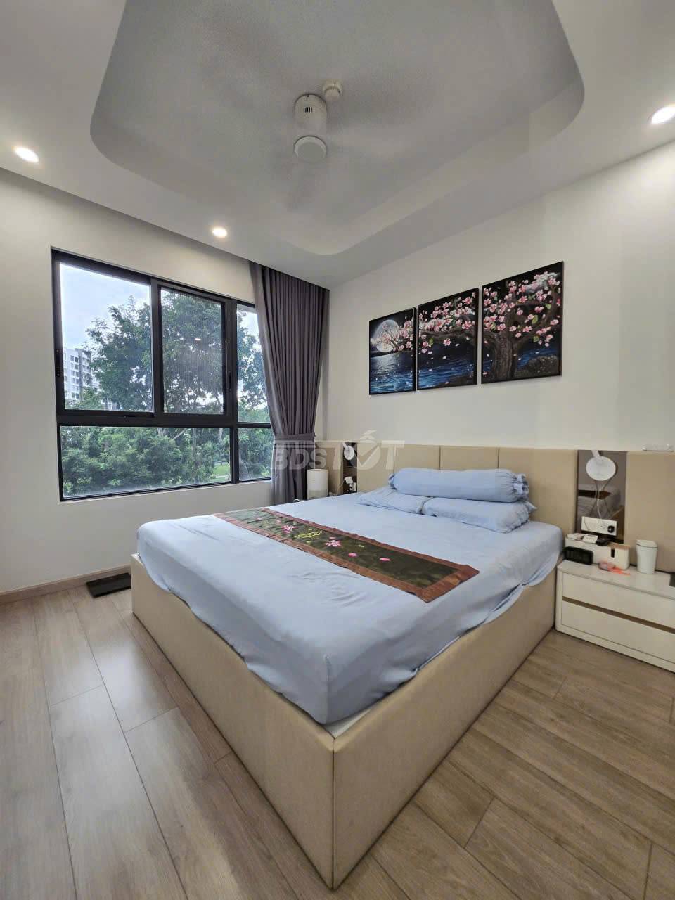 Phòng ngủ master của căn hộ chung cư tại Emerald Precinct, Celadon City