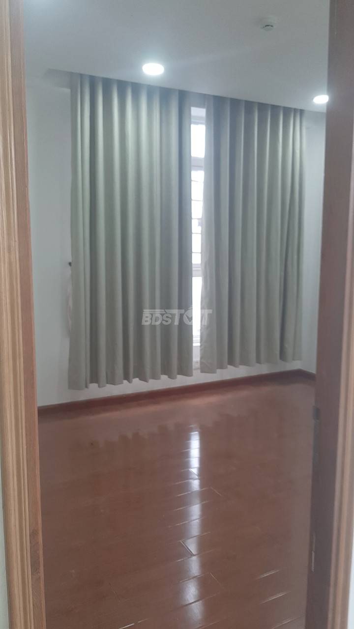 Phòng ngủ master của căn hộ chung cư tại Valeo Đầm Sen