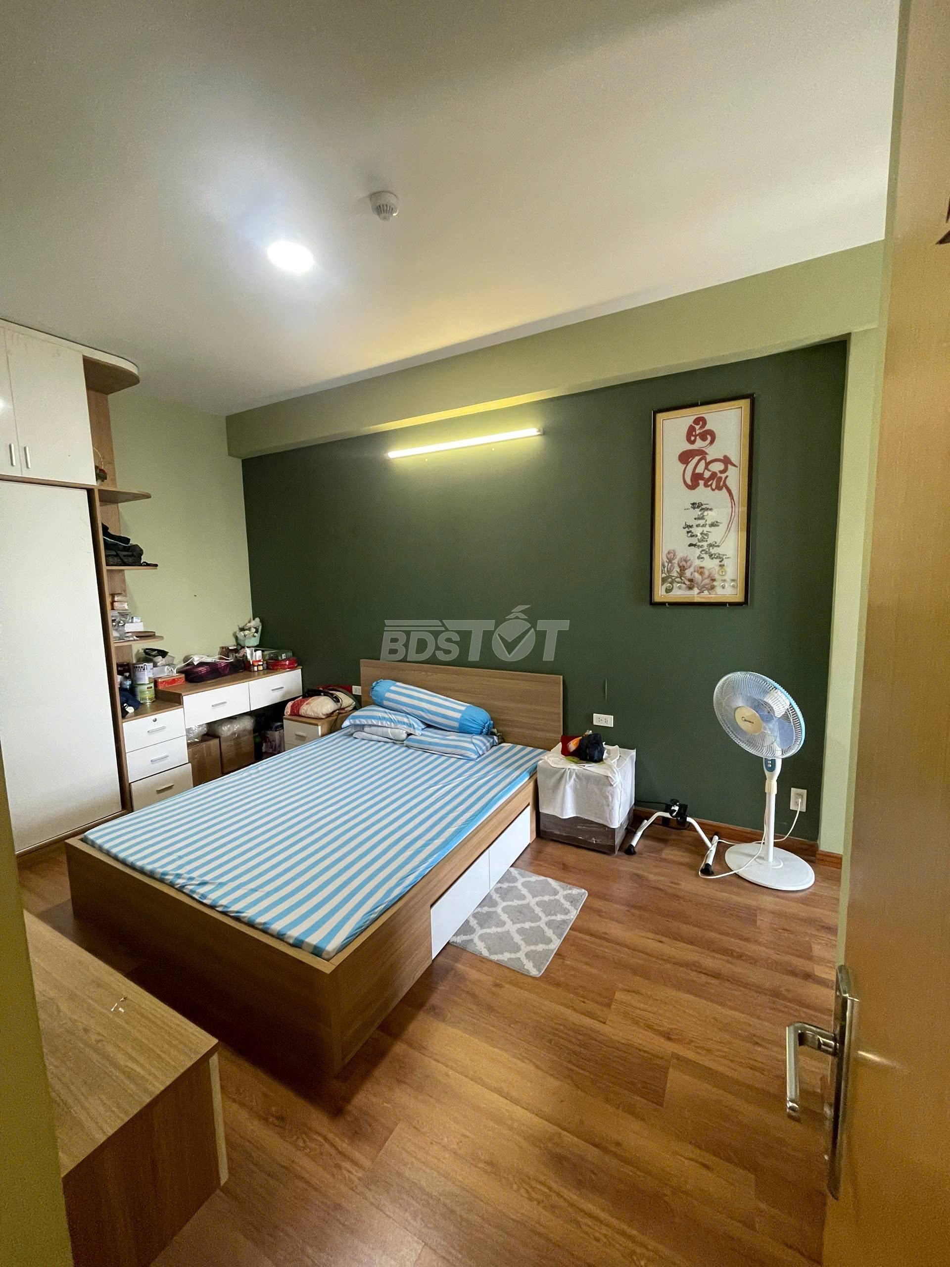 Phòng ngủ nhỏ của căn hộ chung cư 2 phòng ngủ, 66m2, bán tại Carillon 7