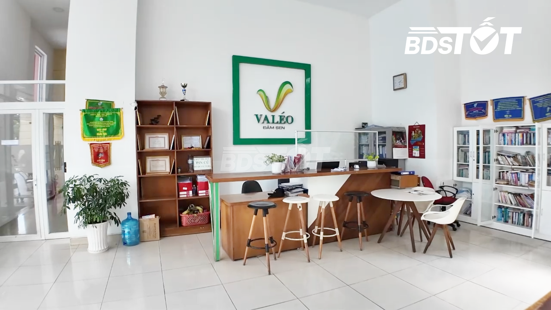 Bán căn hộ Valeo Đầm Sen 2PN 86m² full nội thất 4,1 tỷ