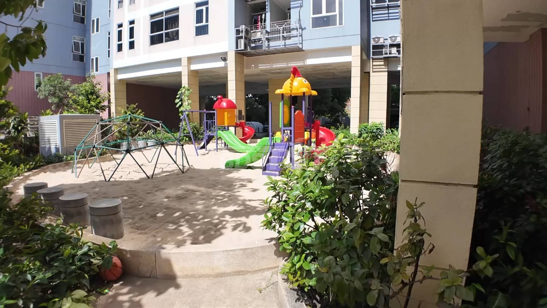 Công viên cát Sand Park tại chung cư Valeo Đầm Sen