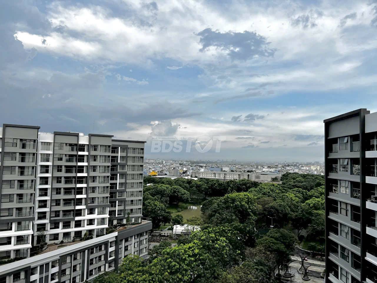 View nội khu từ căn hộ chung cư 3 phòng ngủ, 112m2, nội thất đầy đủ cho thuê tại Diamond Alnata, Celadon City